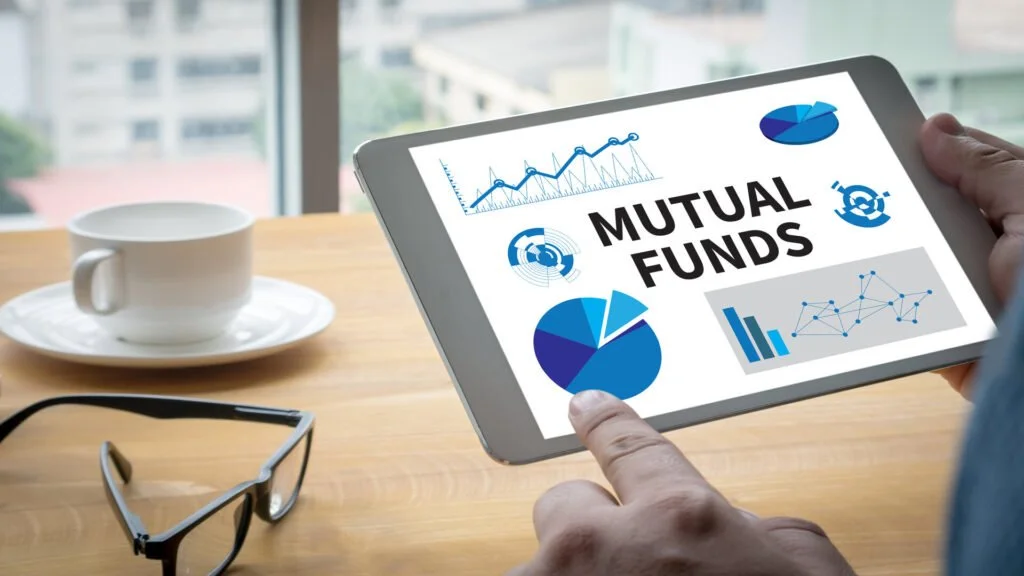 The Final Showdown: Mutual Funds vs. Index Funds – Which Path to Monetary Success?